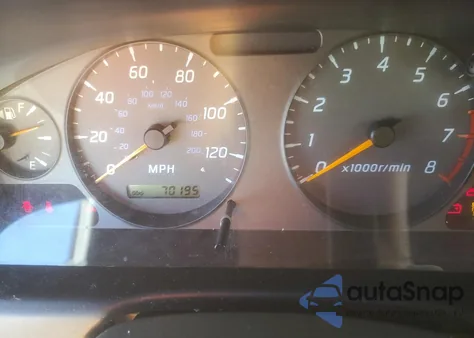 2002 Nissan Sentra Xe z USA, uszkodzony, nr VIN 3N1CB51D82L668966